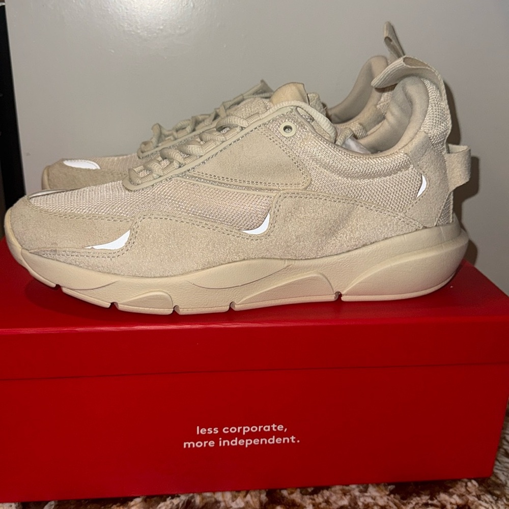 Clearweather Shoes ARIES  Mens Size 10 Contera Oatmeal Suede Sneakers size 10